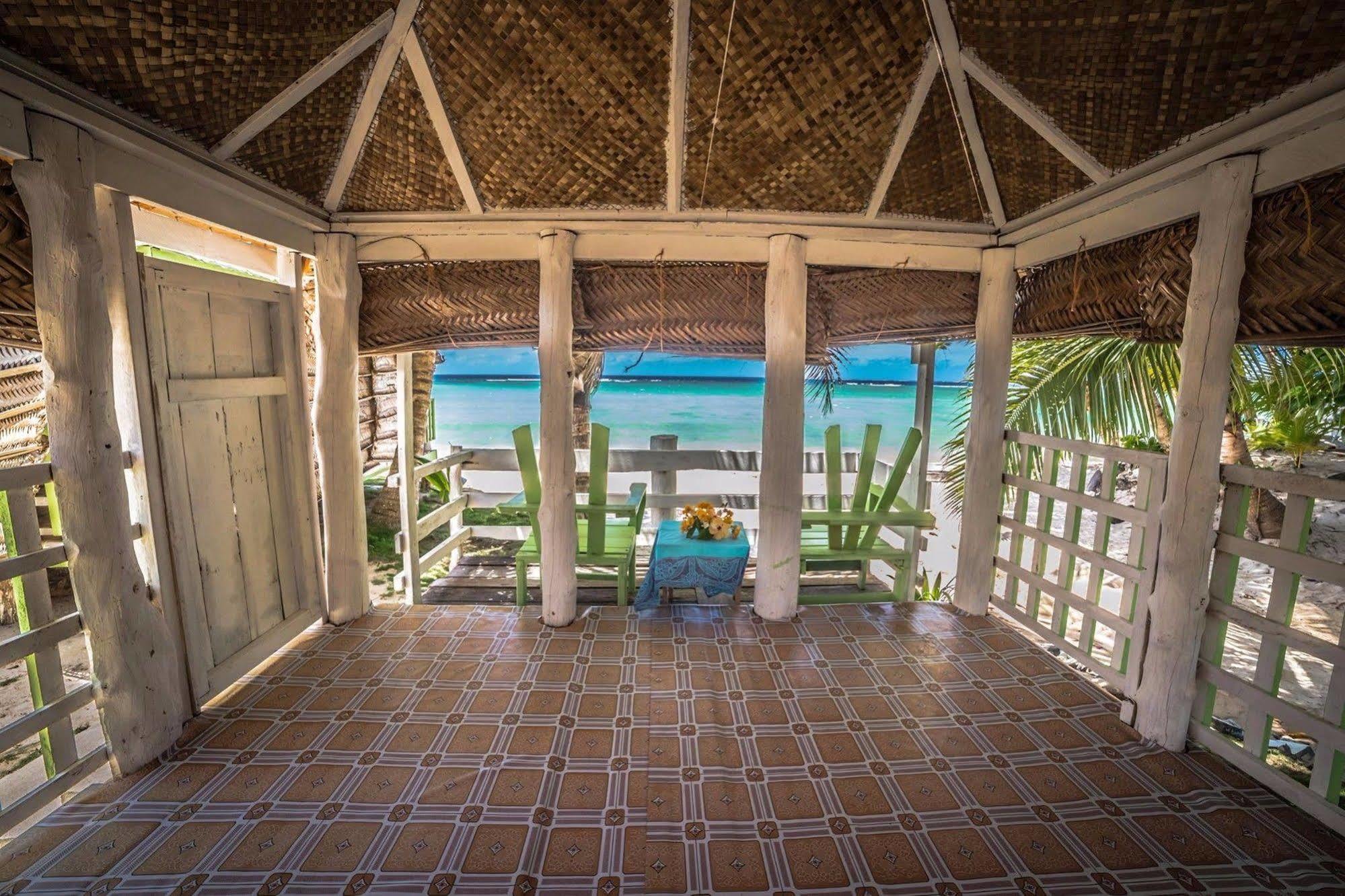 Tailua Beach Fales Manase Exteriér fotografie