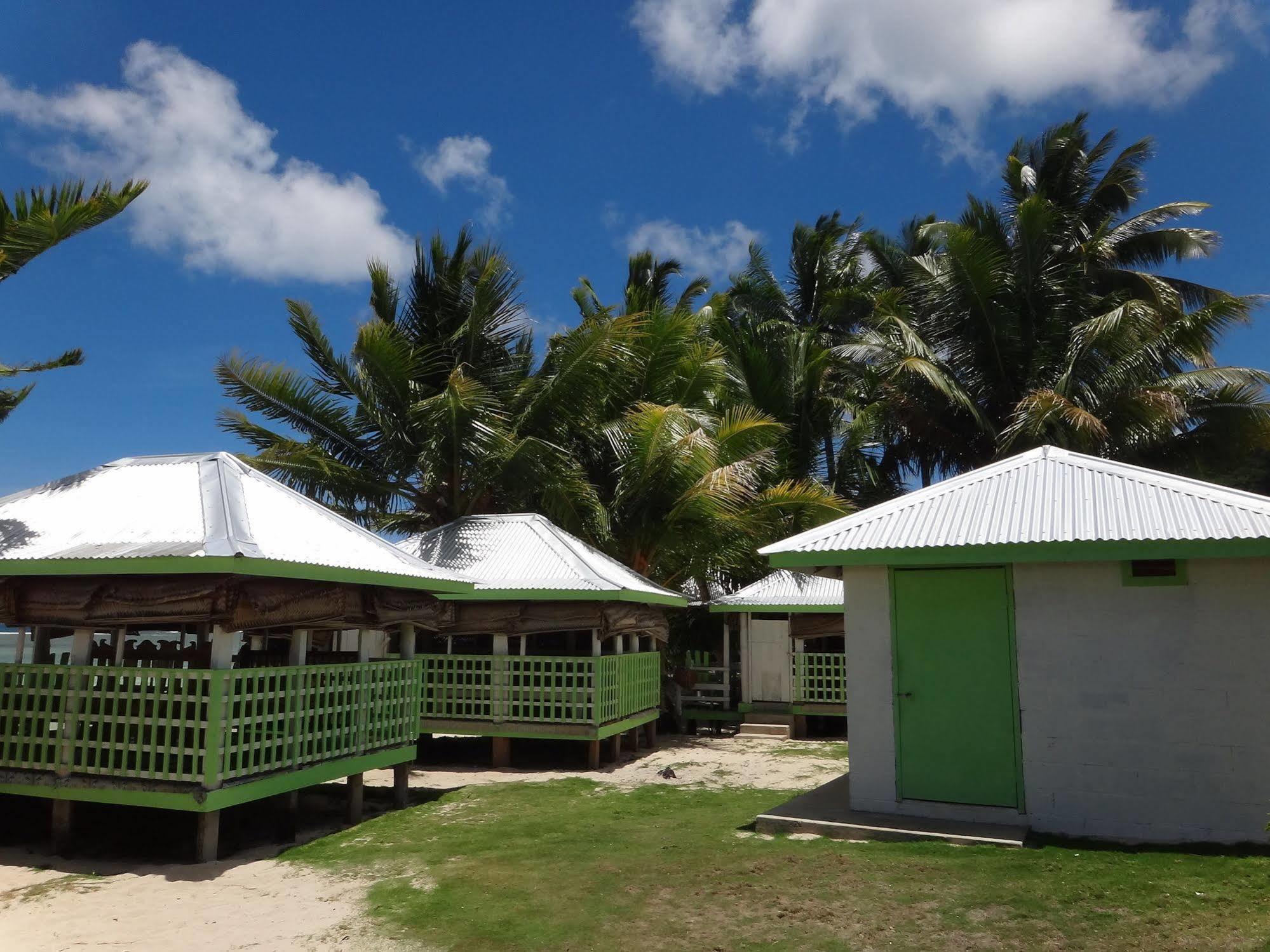 Tailua Beach Fales Manase Exteriér fotografie