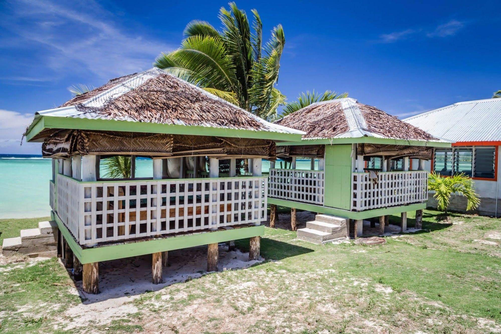 Tailua Beach Fales Manase Exteriér fotografie