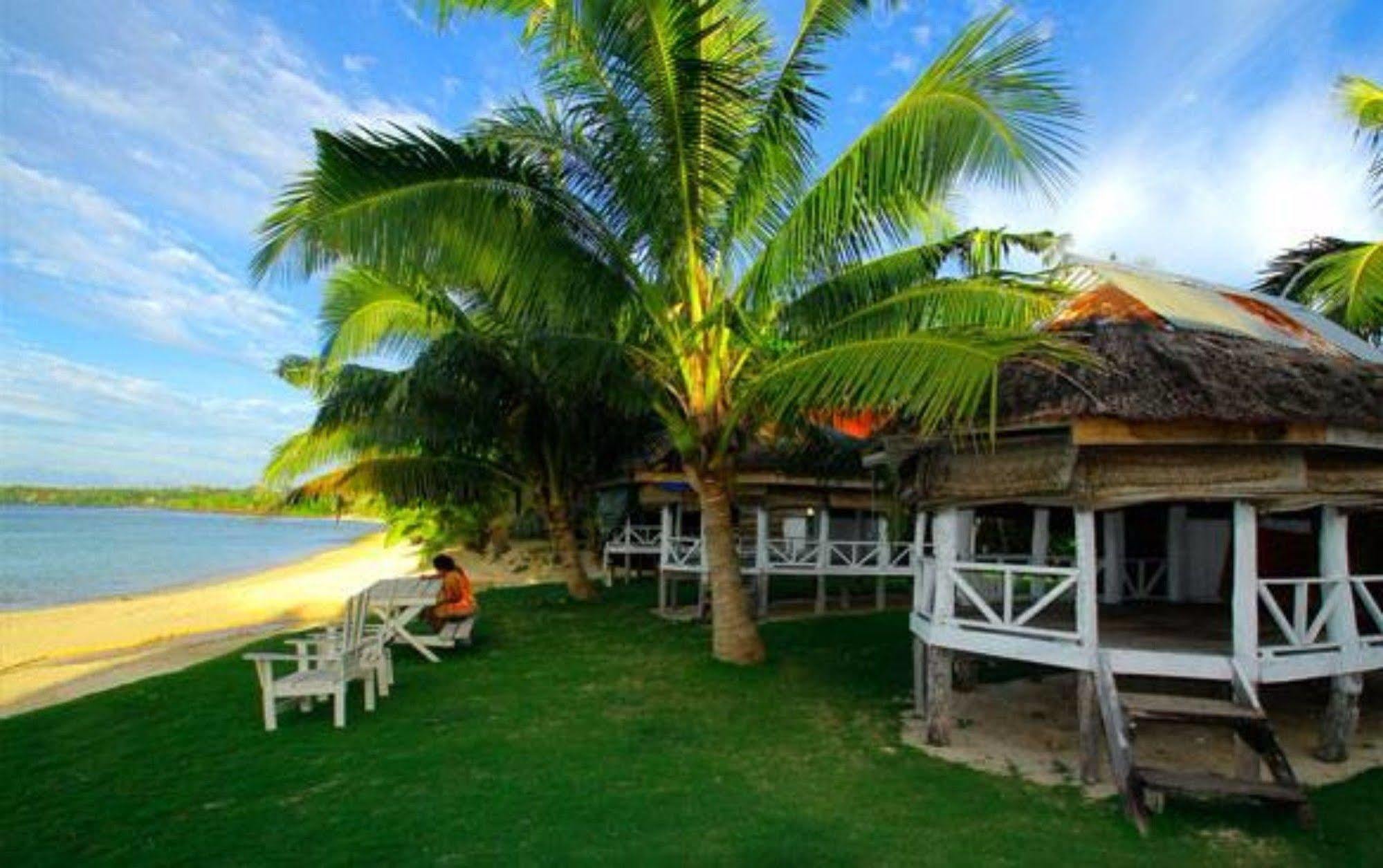 Tailua Beach Fales Manase Exteriér fotografie